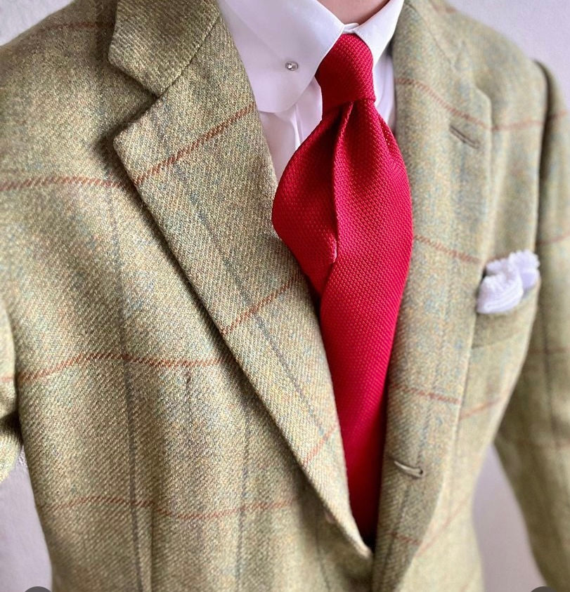 Russel Red Grenadine Solid Tie