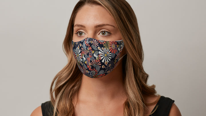 Daisy Pop Face Mask