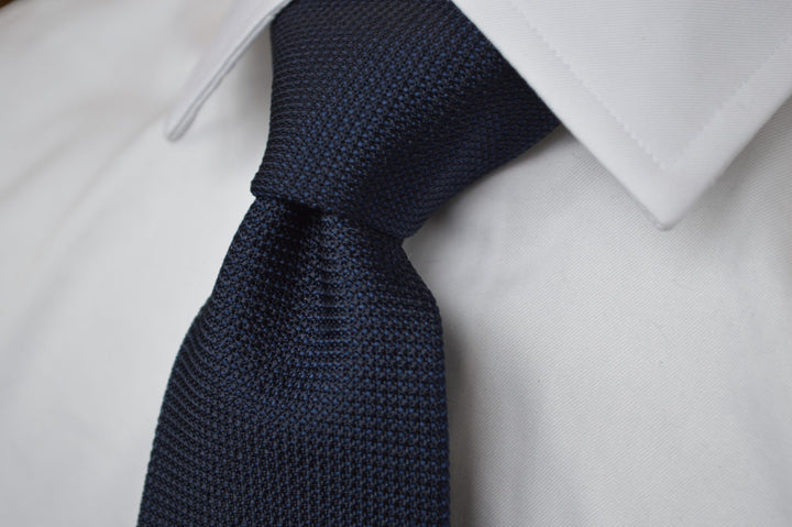 Hawthorne Grenadine Solid Tie Navy
