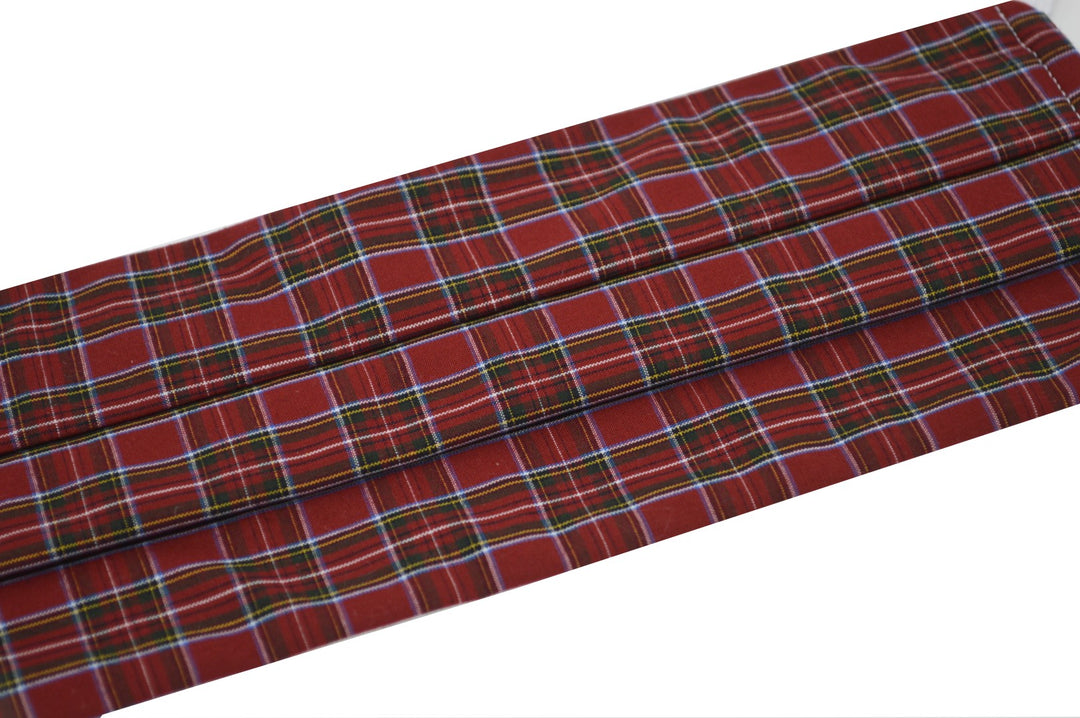 Maroon Plaid Pleated Face Mask With Nose Bridge