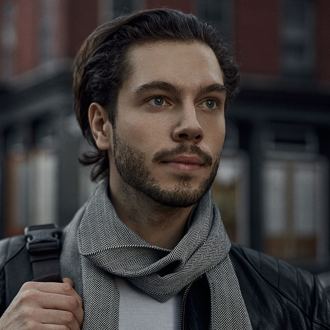 Bedford Scarf Black/White
